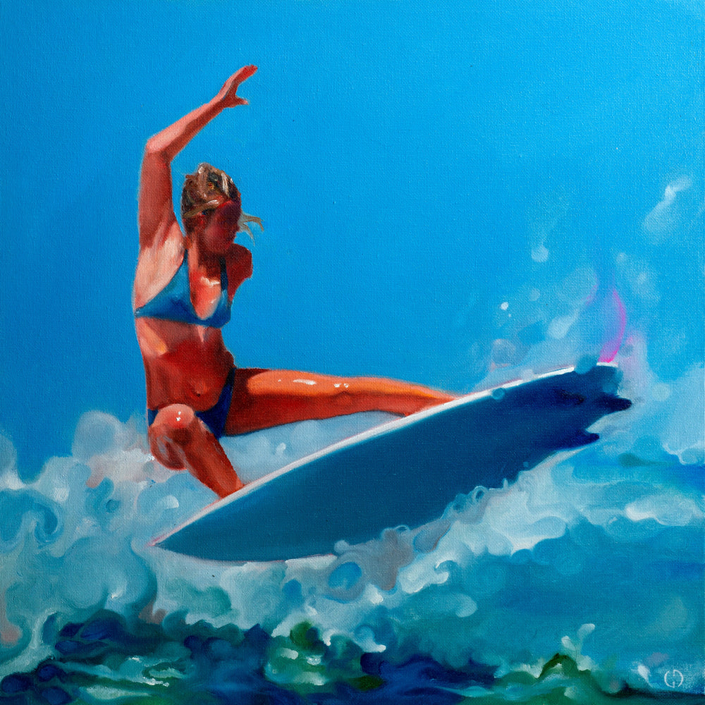 Bethany Hamilton, peinture à l’huile de Guillaume Denoun : surfeuse sur une planche bleue, bras levé dans l’écume